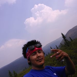 Meet your Posher, Dakota